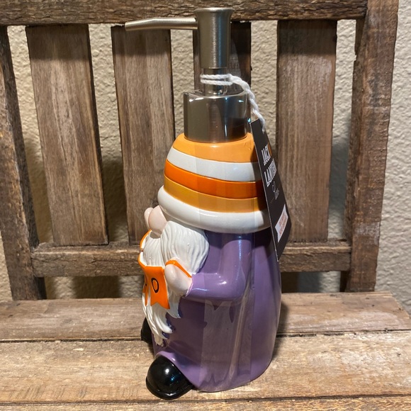 Halloween Gnome Soap Dispenser, Boo Gnome Soap Dispenser, Gnome Soap Pump, Gnome - Picture 9 of 13